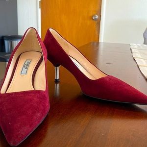 Prada Kitten Heel with Pointed Toe- Size 5